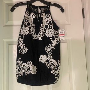 NWT black and white Blouse